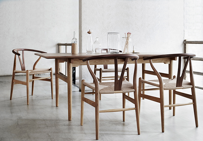 CARL HANSEN & SON | CH24 Y-chair & CH327 table